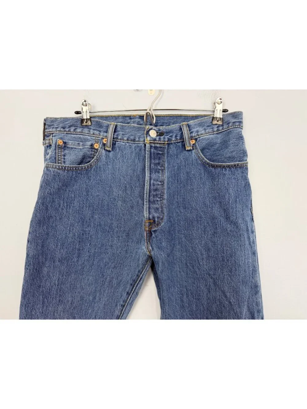 Levis 501 Mens Jeans W34 L32 Button Fly Blue Denim Straight Leg